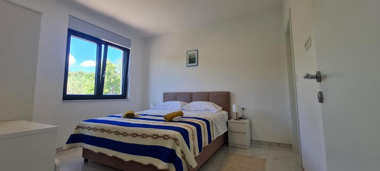 Apartmani Mariosa Vrbnik Exterior foto